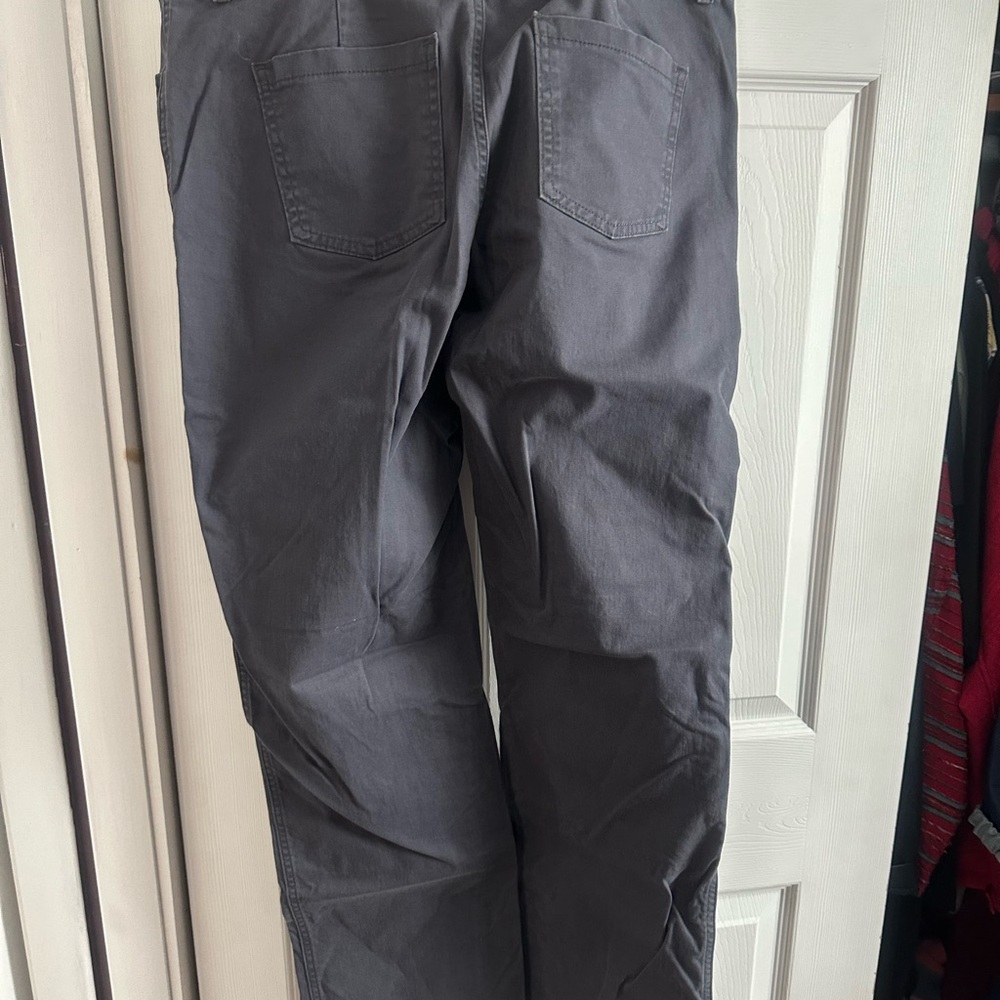 Lee Women’s Gray Chinos